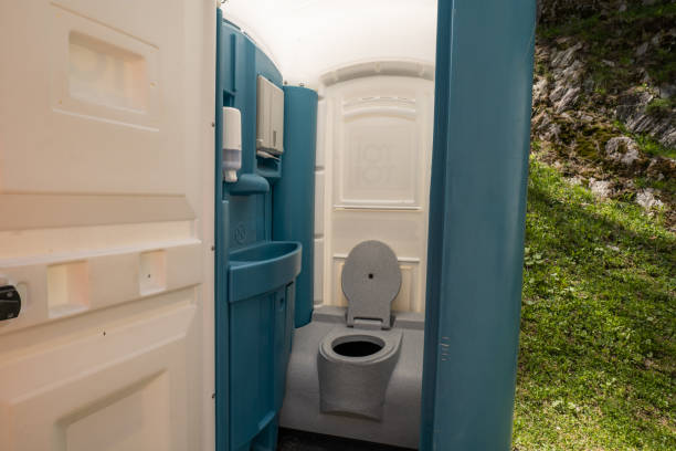 Affordable portable toilet rental in Winslow, AZ